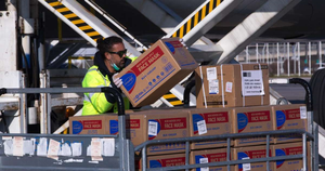 Mỹ rút giấy phép xuất khẩu khẩu trang của hơn 60 công ty Trung Quốc