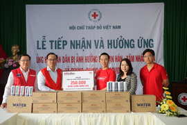 AB InBev ủng hộ 250.000 lon nước cho khu cách ly