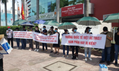 Lùm xùm ở Việt Úc: 'Cắt' phần ăn, học sinh về nhà lao ngay vào tủ lạnh tìm sữa