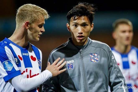 Video: Văn Hậu tươi rói trở lại tập luyện cùng CLB Heerenveen