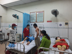 Sập tường khiến 10 người chết ở Đồng Nai: Công nhân không được mặc đồ bảo hộ