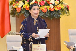  Cần xem xét việc hỗ trợ, trợ giá sách giáo khoa