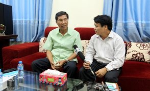 Ai là người đưa bài hát 'Bác Hồ một tình yêu bao la' đến với thính giả Lào?