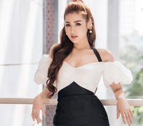 Á hậu Dương Tú Anh khoe dáng gái một con thon gọn với đầm trễ vai