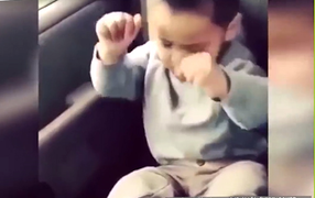 Nhạc hay thì đang ngủ cũng phải 'quẩy'