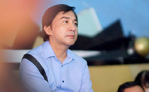 Kim Tử Long: 'Người ta nói tôi từ thiện bịch gạo, chai nước tương cũng quay lên'