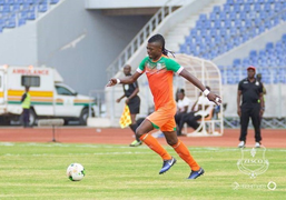 Cầu thủ châu Phi được mời nhập tịch Malaysia đấu tuyển Việt Nam qua game