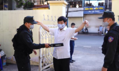 An ninh thắt chặt trong phiên tòa xét xử vụ gian lận thi cử ở Sơn La