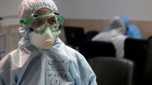 10.000 nhân viên y tế Iran mắc COVID-19