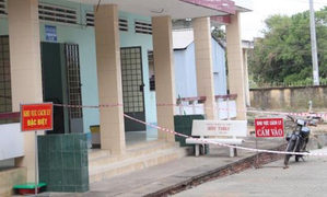 Để người bán hàng rong vào khu điều trị COVID-19: Lại yêu cầu rút kinh nghiệm