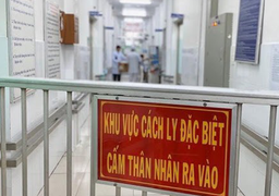 Bệnh nhân 91 phi công người Anh giảm dần ECMO, tập thở bằng phổi