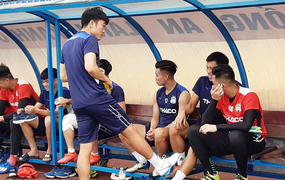 Xuân Trường xuống Nam Định tập cùng HAGL, báo tin vui cho thầy Park