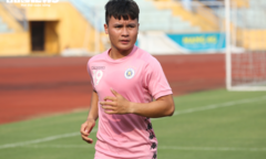 Huấn luyện viên Hà Nội FC không bình chọn Quả bóng Vàng cho Quang Hải 