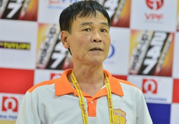 HLV Nam Định: ‘Không cần ông Park Hang Seo, chúng tôi đá vẫn sung’