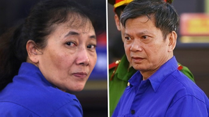 Hai cựu cán bộ Sơn La nhận hơn 1 tỷ đồng để nâng điểm bị đề nghị 23-25 năm tù