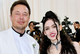 Nữ idol Kpop thành mẹ đỡ đầu cho quý tử nhà tỷ phú Elon Musk và ca sĩ Canada