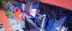 Xuất hiện clip ghi lại sự thật bé lớp 1 ở Hải Phòng đội nắng trước cổng trường 