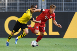 Kimmich lập siêu phẩm, Bayern đánh bại Dortmund