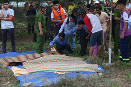 Rủ nhau đi tắm dưới kênh nước, 3 học sinh chết đuối