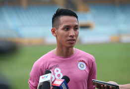 Hùng Dũng thừa nhận áp lực sau danh hiệu Quả bóng Vàng 