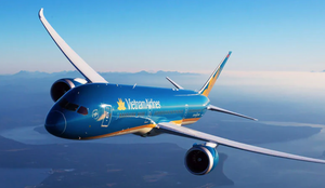 Việt Nam xem xét mở lại đường bay quốc tế phù hợp tình hình COVID-19