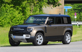 Lộ diện xe địa hình huyền thoại Land Rover Defender 2022