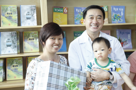 Một năm sau ca sinh ngồi kỳ diệu, mẹ con bé Bình An hiện thế nào?