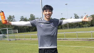 Đoàn Văn Hậu bắt đầu có chỗ đứng ở Heerenveen