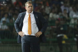 Cựu HLV Campuchia muốn sang Việt Nam làm việc