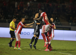 HLV Chung Hae Seong: Đưa Bùi Tiến Dũng vào sân để đối thủ bị tâm lý