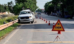 Tai nạn 2 người chết ở Hải Dương: Ô tô lùi từ nhà ra quốc lộ dẫn đến va chạm