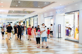 Trung tâm thương mại 'lên ngôi' sau dịch COVID-19