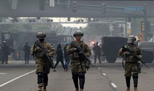 Vệ binh Quốc gia Mỹ mắc COVID-19 khi dẹp loạn biểu tình 