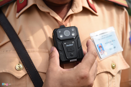 Đề xuất CSGT phải đeo camera giám sát khi thi hành công vụ