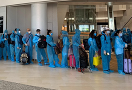 Việt Nam đưa hơn 340 công dân từ Nhật Bản về nước an toàn