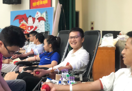 Eximbank tổ chức ngày hội hiến máu nhân đạo 'Sống là để yêu thương'