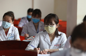 Học phí trường y tăng gấp 5, nhiều học sinh cân nhắc bỏ giấc mơ thành bác sĩ