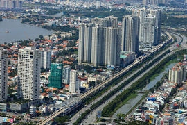 'Ăn theo' tuyến metro số 1, căn hộ mọc lên như nấm, giá tăng vọt