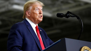 Tổng thống Trump gọi cảnh sát ghì chết George Floyd là nỗi ô nhục