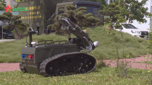 Tìm hiểu Robot trinh sát hóa học RBH-18 do Quân đội Việt Nam chế tạo
