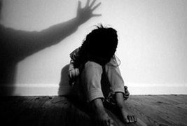 'Yêu râu xanh' 70 tuổi tự thú xâm hại 2 bé gái hàng xóm