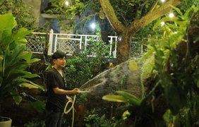 Biệt thự 20 tỷ đồng trong 'khu nhà giàu' của ca sĩ Quang Hà