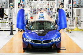 Chiếc BMW i8 cuối cùng xuất xưởng với màu độc đáo