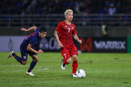 Hết vô đối ở AFF Cup, ngôi sao Thái Lan thừa nhận tuyển Việt Nam là số 1