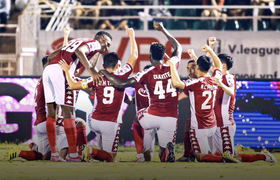 Công Phượng tỏa sáng, CLB TP.HCM đè bẹp Viettel 