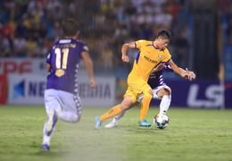 Phan Văn Đức: 'Chúng tôi chơi với 200% tinh thần để chiến thắng Hà Nội FC'