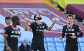 Vòng 30 Ngoại hạng Anh: Chelsea thắng nhọc, Liverpool bị cầm chân