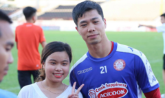 Công Phượng, Phi Sơn được fan săn đón ở sân Vinh