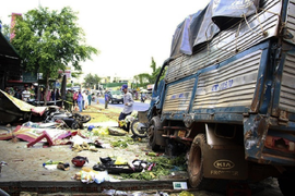 Siết chặt tải trọng xe toàn quốc sau 2 vụ tai nạn thảm khốc