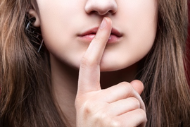 Phụ nữ thông minh cần biết 'sống để dạ chết mang theo' những điều này